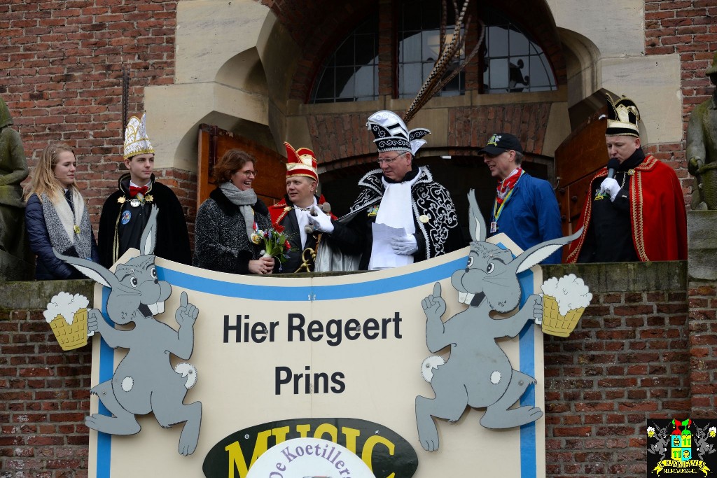 ../Images/Sleuteloverdracht gemeentehuis 2017 040.jpg